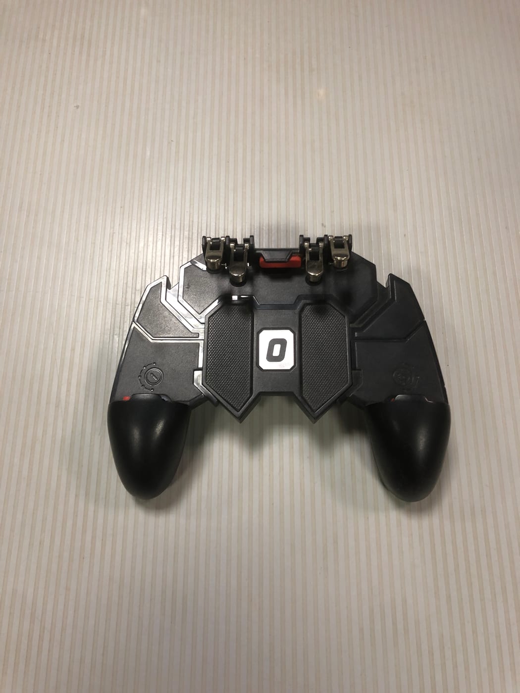 Ozkak Mobile Game Controller AK66 per smartphone